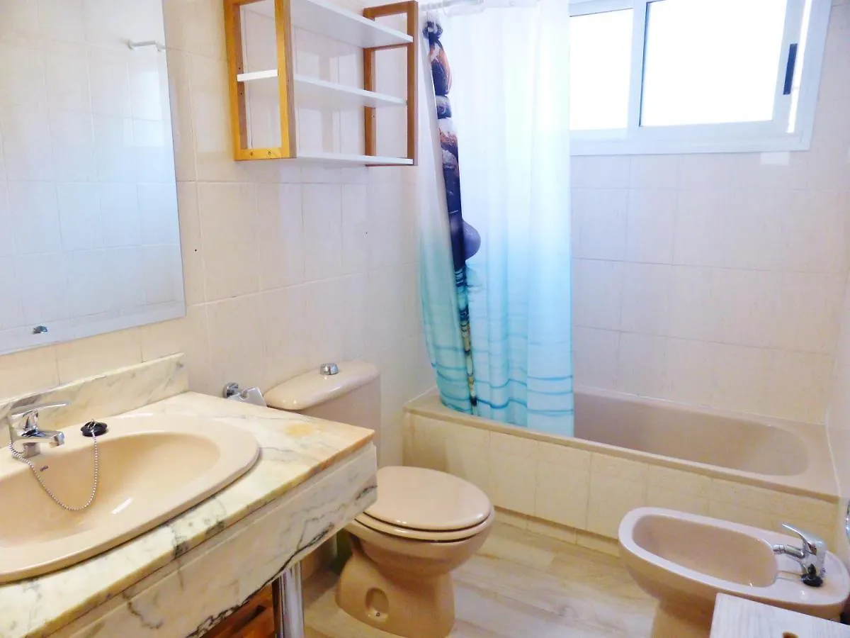 Apartamentos Navarra 08 Familidays Salou Daire