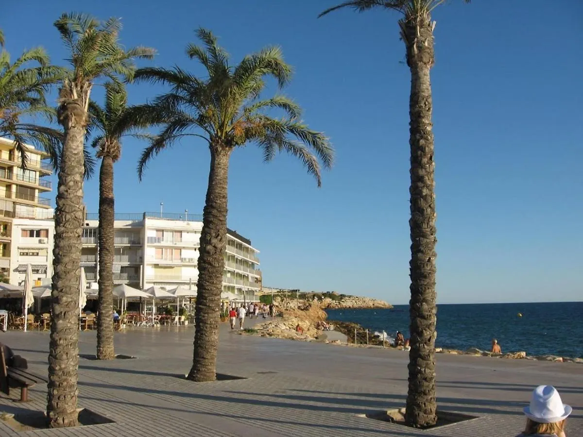 Apartamentos Navarra 08 Familidays Salou 0*,  Spain